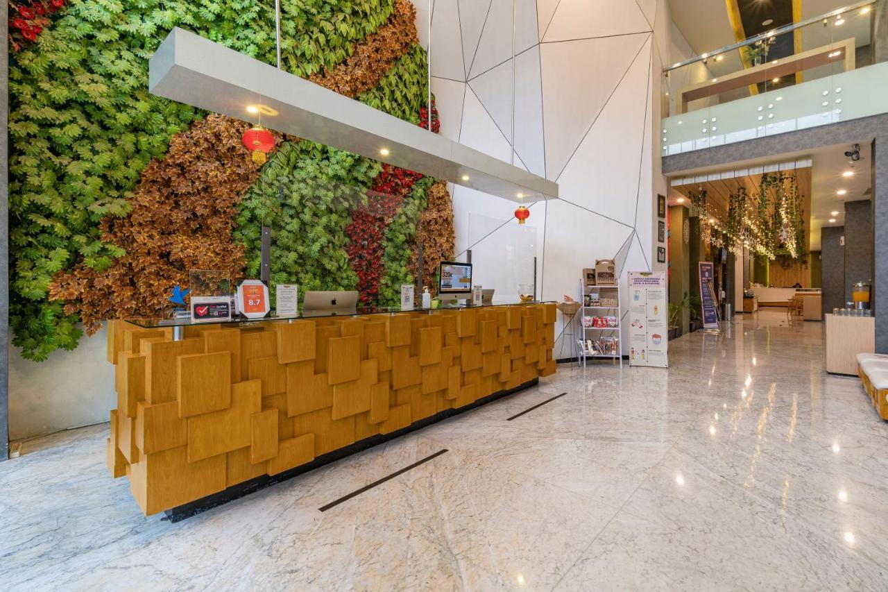 Ascent Hotel & Cafe Маланг Экстерьер фото